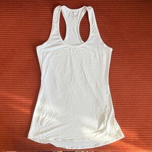 Athleta Chi Extra White Tank Top XS